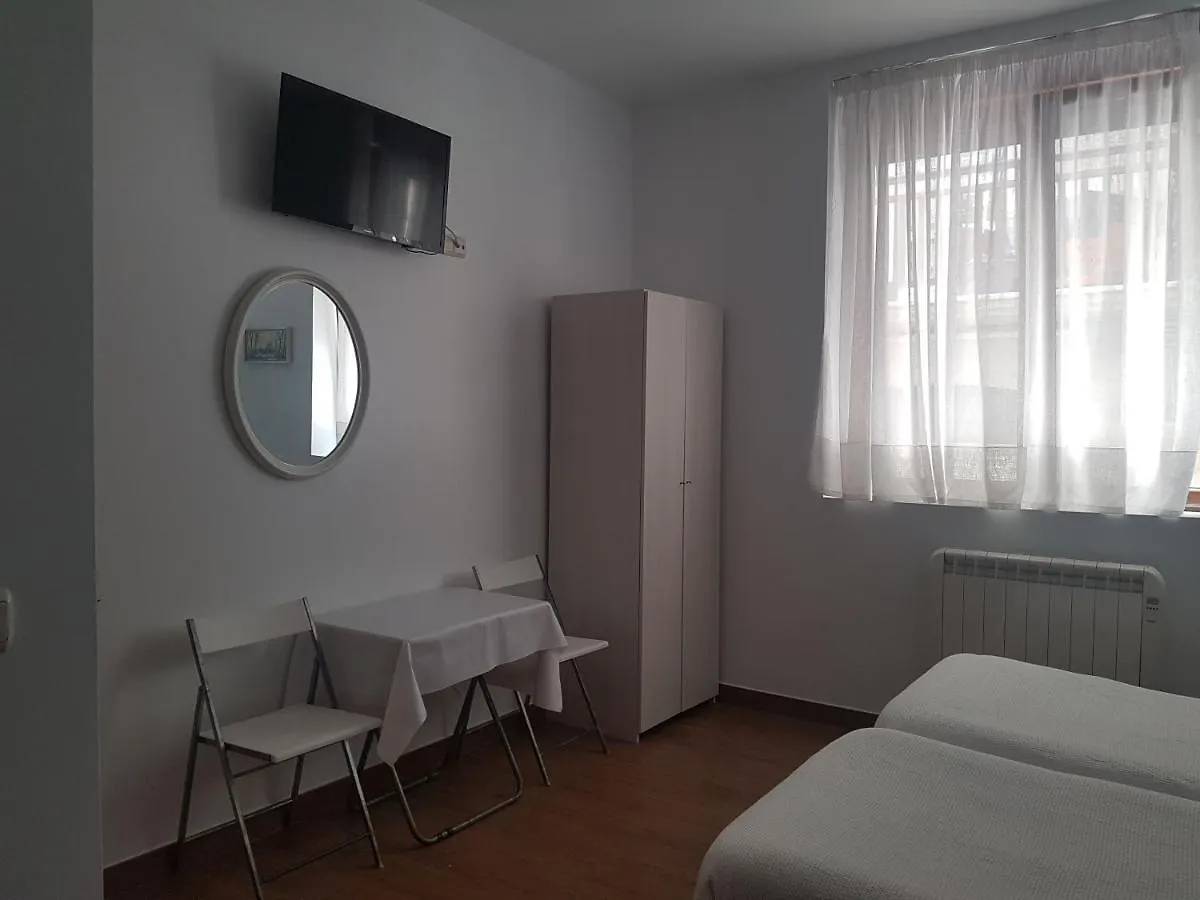Pension Atxiki San Sebastián 3*,  Spagna